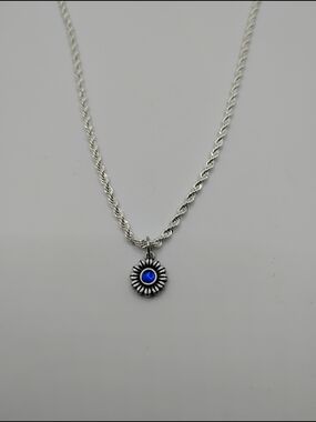 Gucci Silver Daisy Pendant with Blue Center Gem On Sterling Silver Rope Necklace